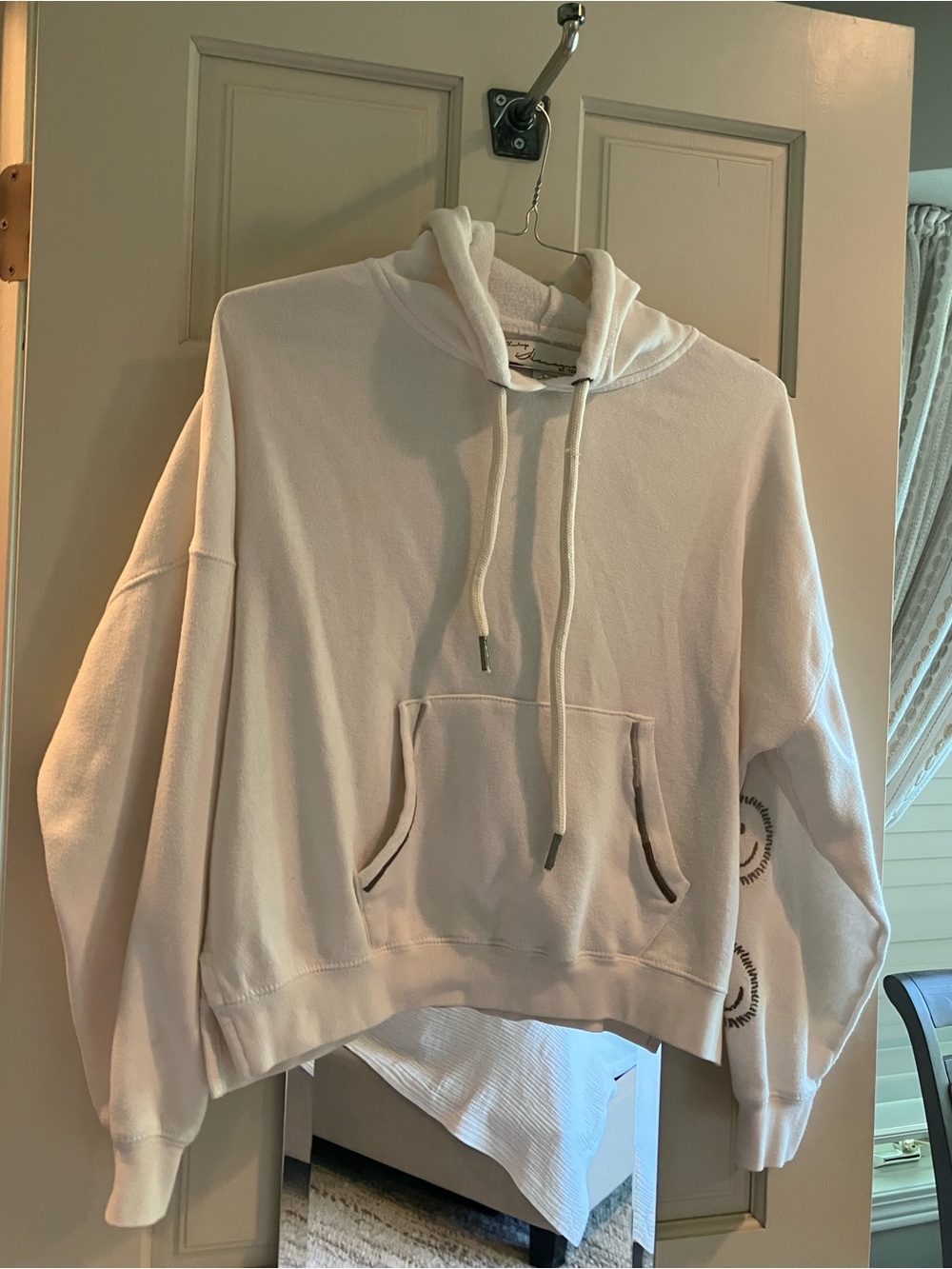 Vintage Cream Cropped Hoodie Sweater